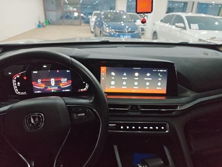 CS75 PLUS 2022 Classic 1.5T AT Pioneer photo 6