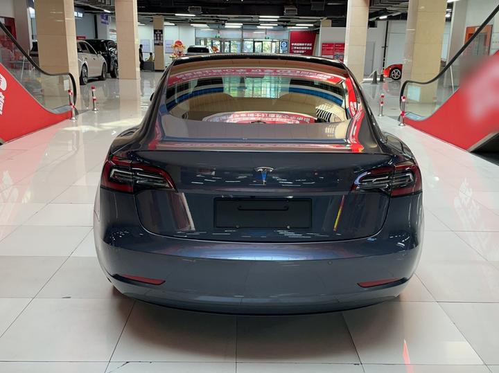 Model 3 Imported 2019 Standard Range RWD Upgraded photo 3