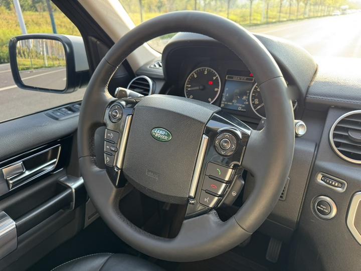 Discovery 2013 3.0 SDV6 HSE Diesel photo 3