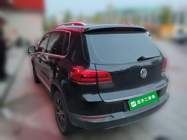 Tiguan 2015 1.8TSI AT RWD Luxury photo 4