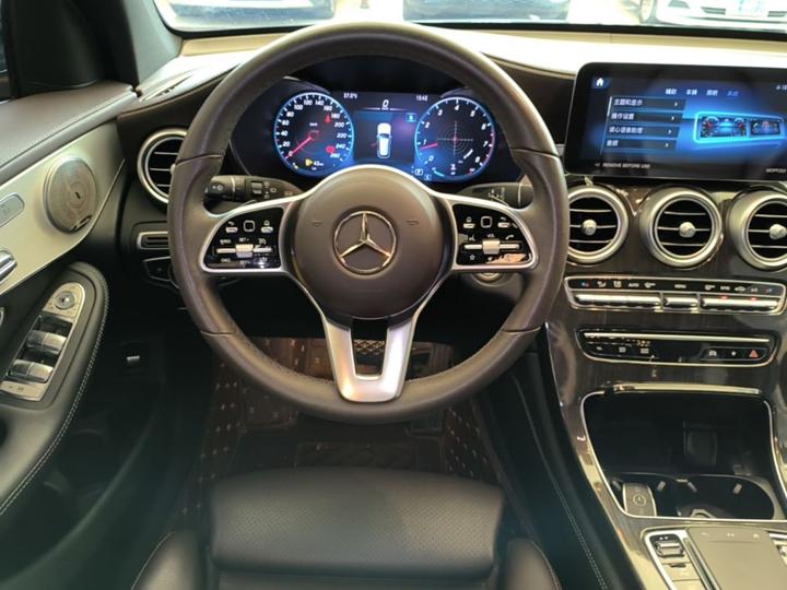 GLC 2022 Facelift GLC 260 L 4MATIC Dynamic photo 6