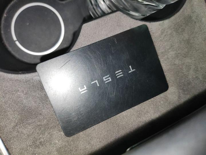 Model 3 2022 RWD photo 8