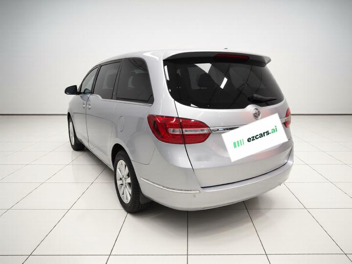 GL8 2014 2.4L CT Luxury Business Comfort photo 4