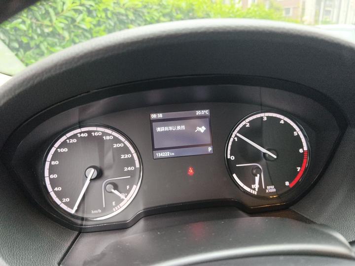 3 2016 SUV 1.6T AT photo 8