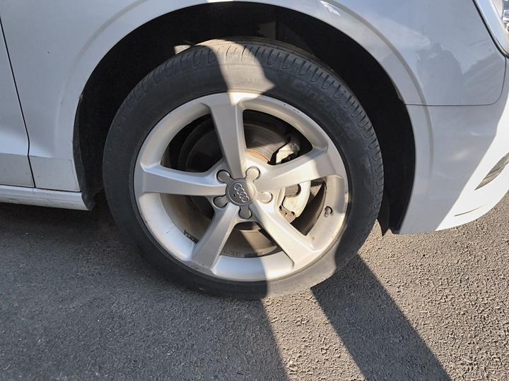 A3 2015 Limousine 35 TFSI photo 8