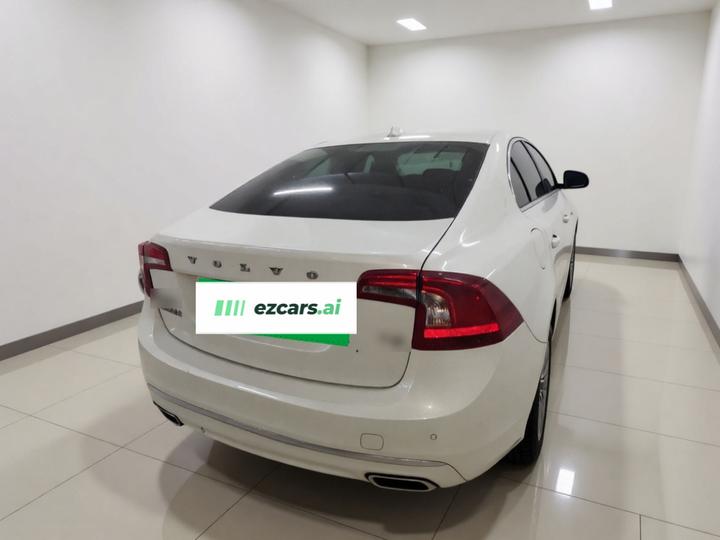 S60 2018 S60L T5 Progressive photo 6