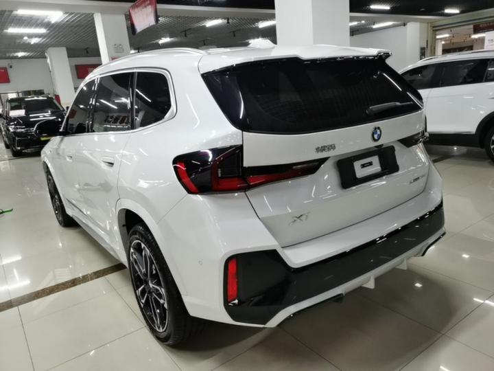 X1 2024 sDrive25Li M Sport Package photo 4