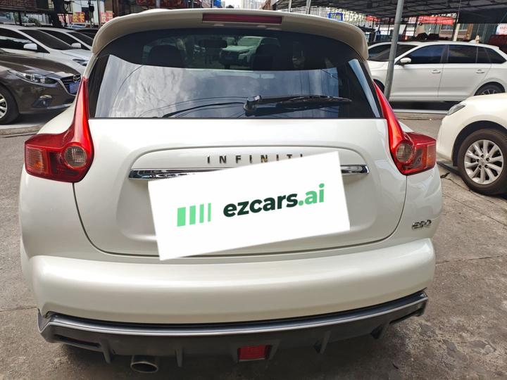 ESQ 2014 1.6L photo 3