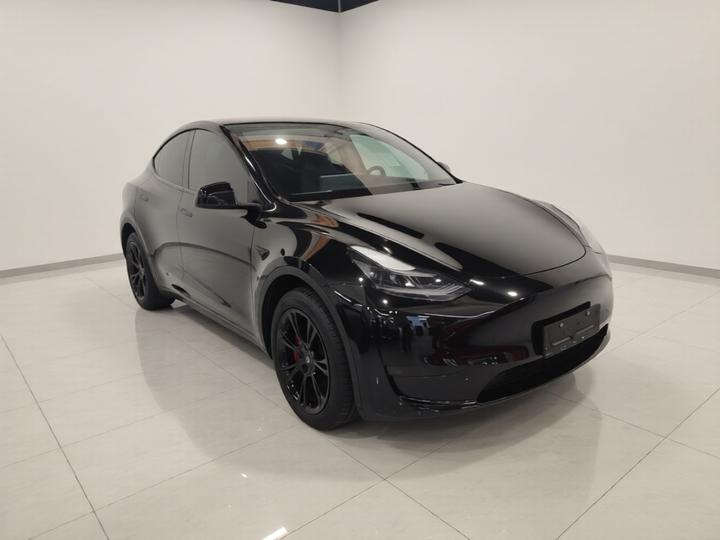 Model Y 2023 RWD photo 3