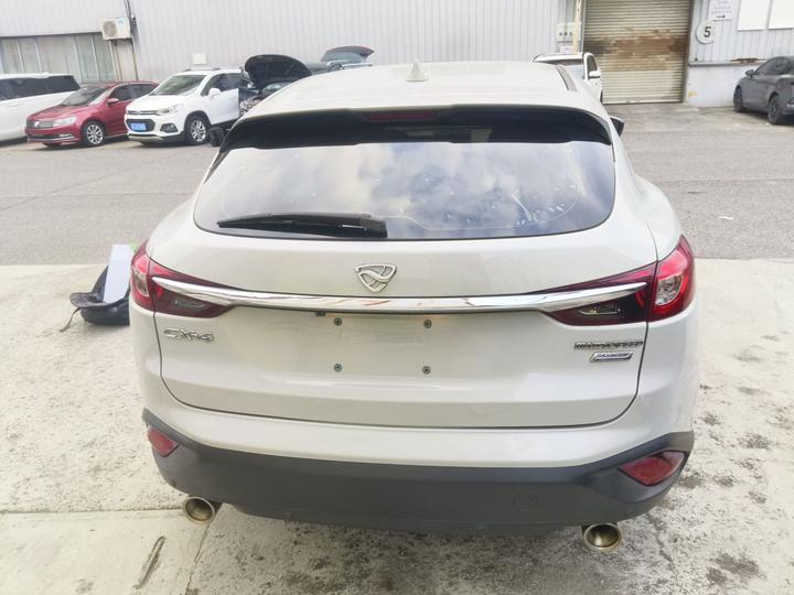 CX-4 2018 2.0L AT RWD China VI photo 3