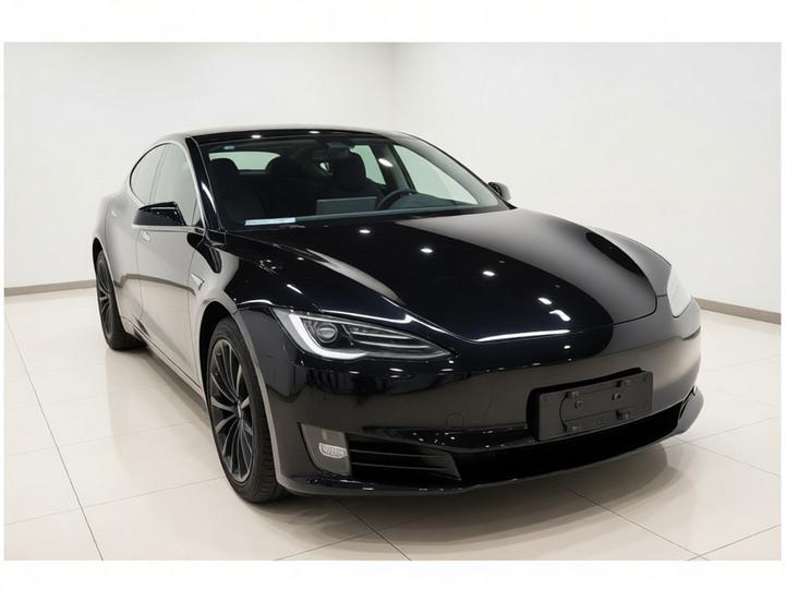 Model 3 2023 RWD photo 3