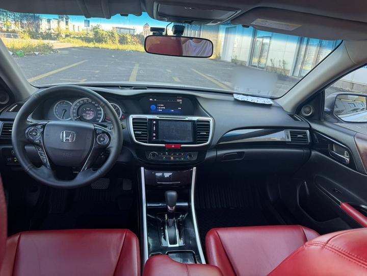 Accord 2016 2.0L Comfort photo 8