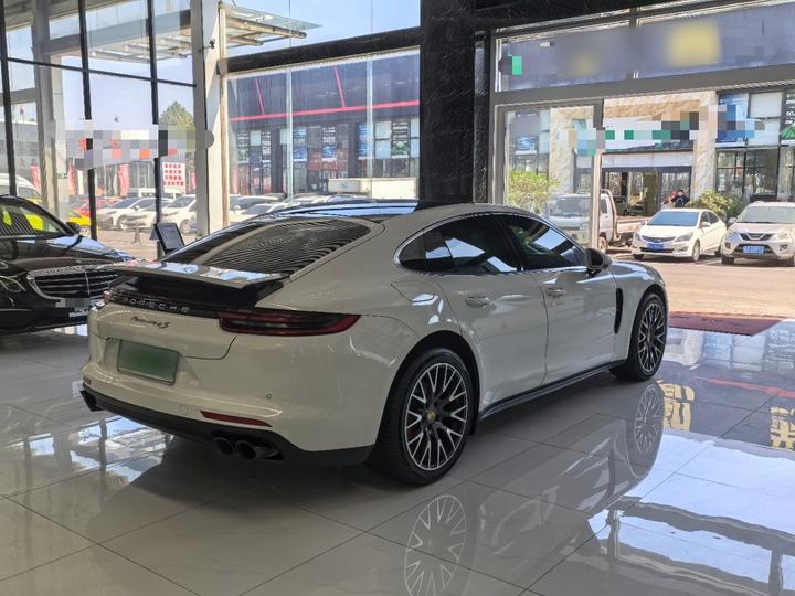 2017 Panamera 3.0T photo 4