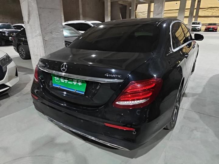 E-Class 2020 E 260 L Sport 4MATIC photo 5