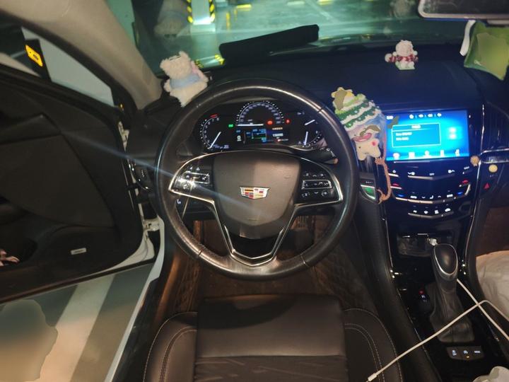 ATS-L 2017 28T Tech photo 8