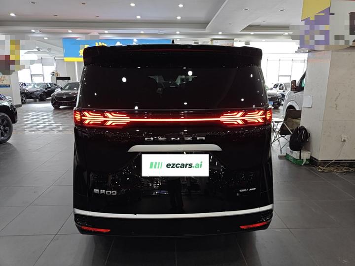 D9 2022 DM-i 970 AWD Flagship photo 5