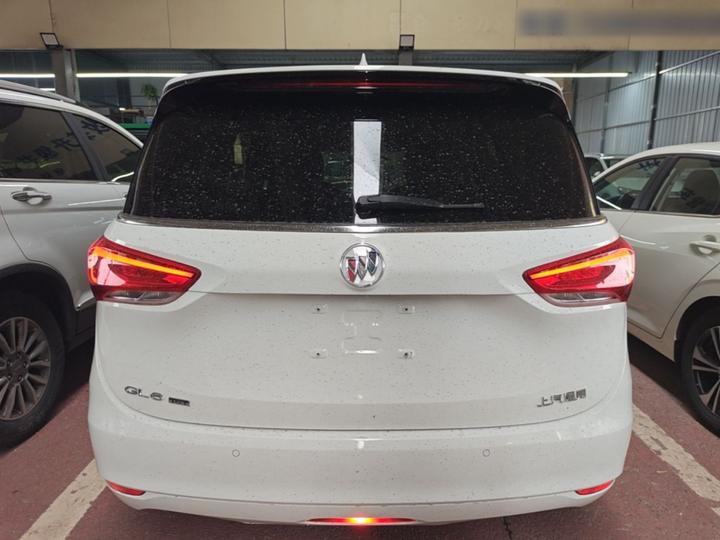 GL6 2018 18T 6-Seater Luxury photo 5