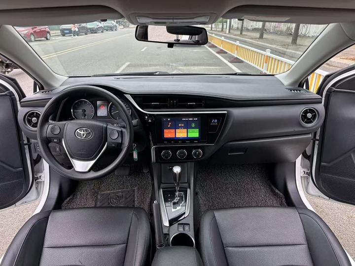 Corolla 2017 Facelift 1.2T S-CVT GL-i photo 2