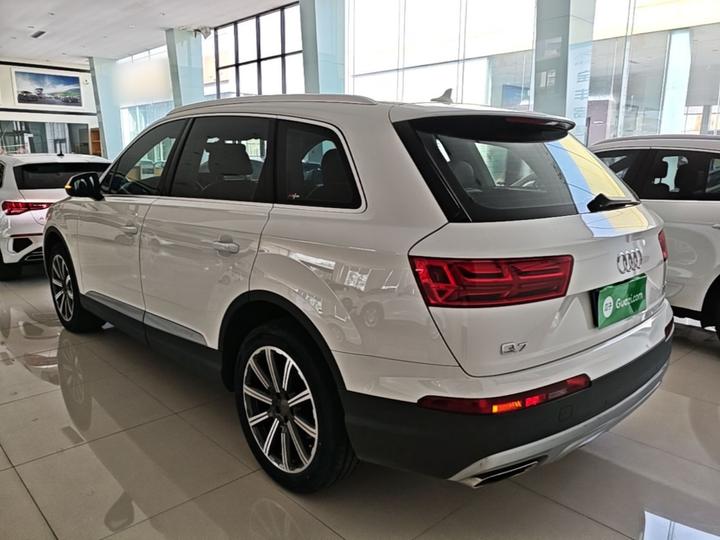 Q7 Parallel Import photo 4