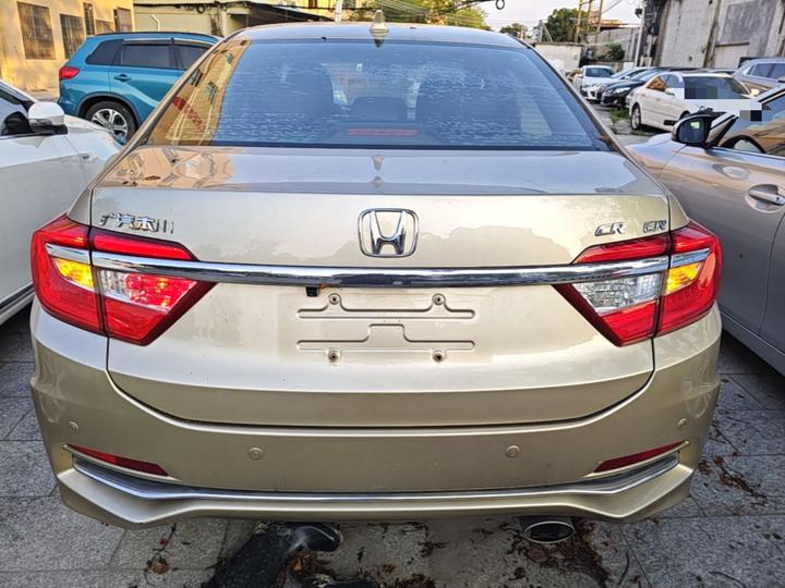 Crider 2016 1.8L CVT Luxury photo 3