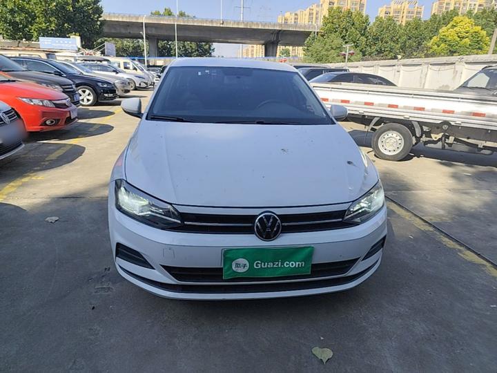 Polo 2023 Facelift Plus 1.5L AT photo 2