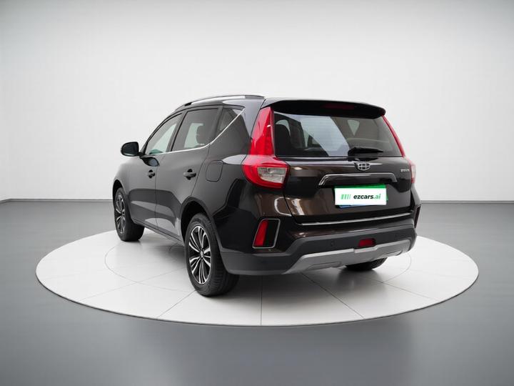 Vision X6 2016 1.8L MT Luxury photo 4