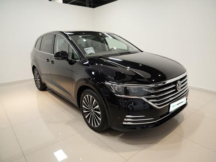 Viloran 2026 380TSI Premium photo 3
