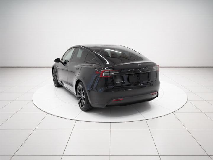 Model 3 2025 RWD photo 4