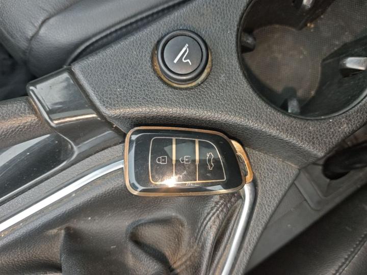 AX7 2015 2.0L MT photo 8
