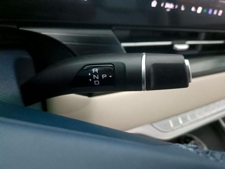 2023 AWD Flagship photo 5