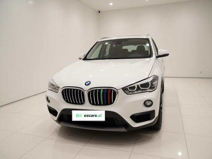 X1 2018 sDrive20Li Leading photo 2