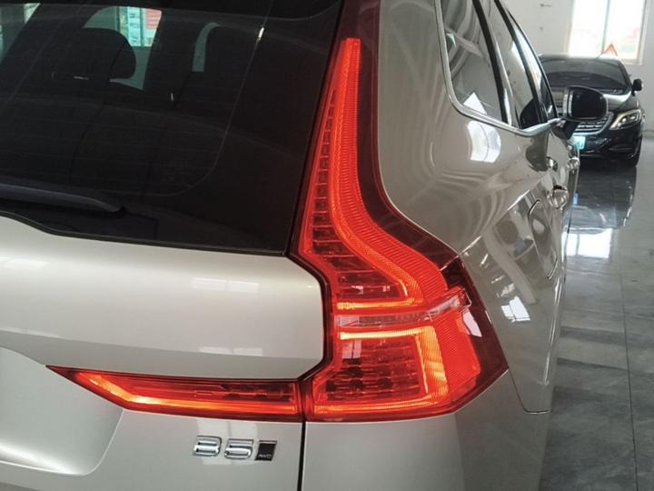 XC60 2019 T5 AWD China V photo 7