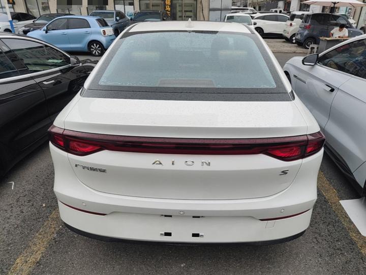 AION S 2023 580 LFP photo 5
