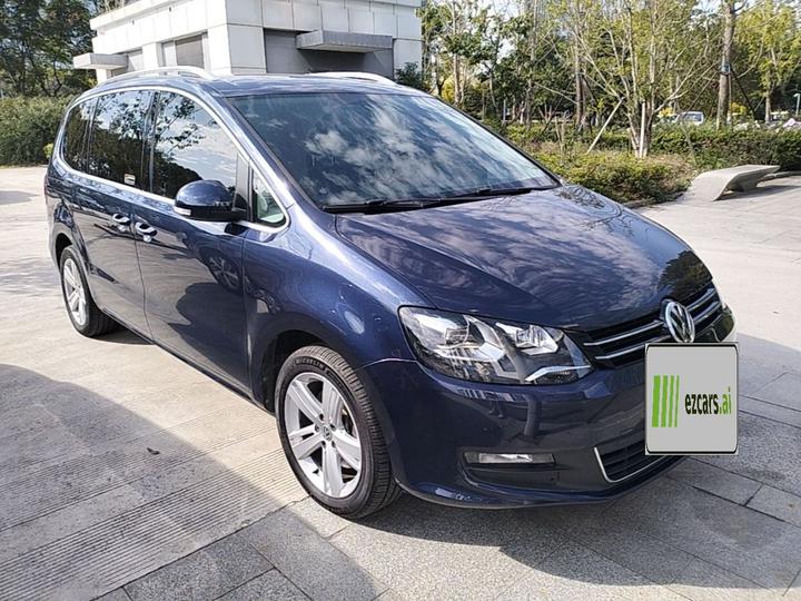 2016 380TSI 7-Seater photo 3