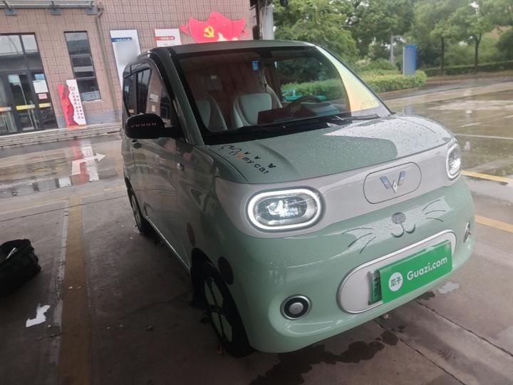 Hongguang MINIEV 2024 3rd Gen 215km photo 3