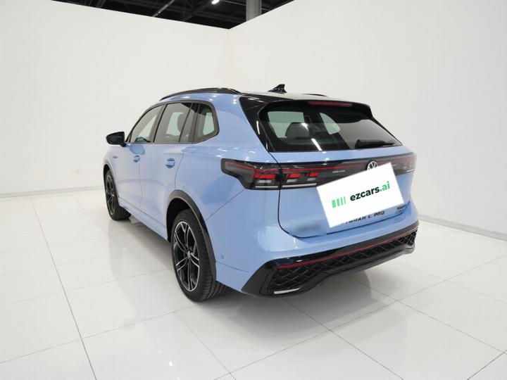 Tiguan L 2026 PRO 380TSI AWD R-Line Smart Premium photo 4