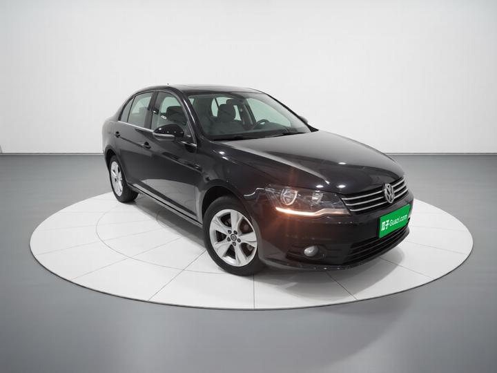 Bora 2015 1.6L MT Comfort photo 3