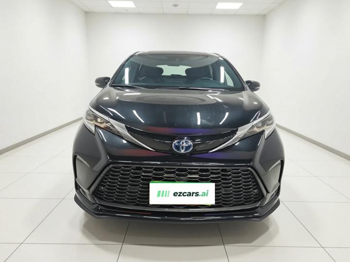 Granvia 2022 2.5L Hybrid Flagship photo 2