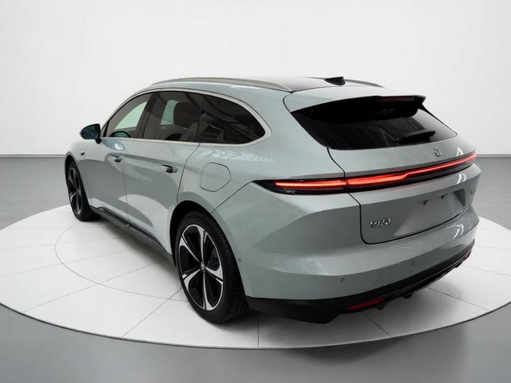 ET5T 2025 75kWh Touring photo 4