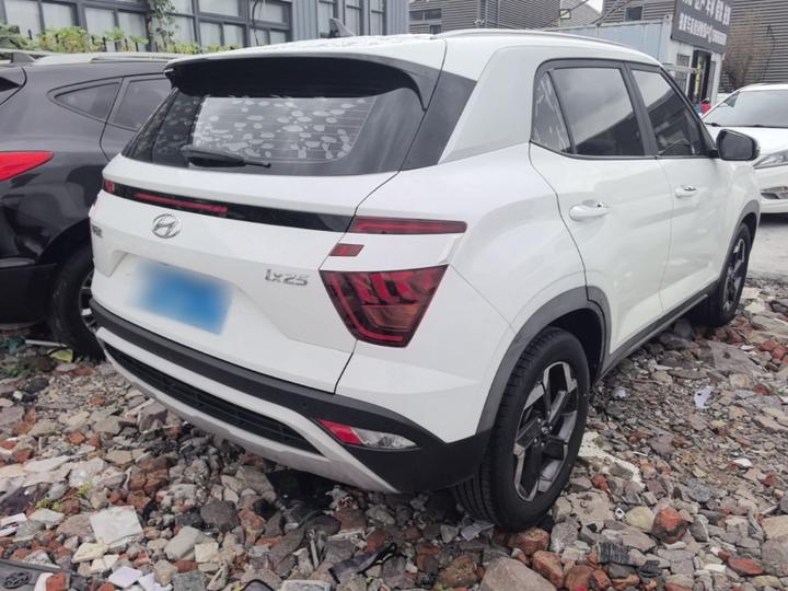 ix25 2020 1.5L CVT GLS Smart photo 6