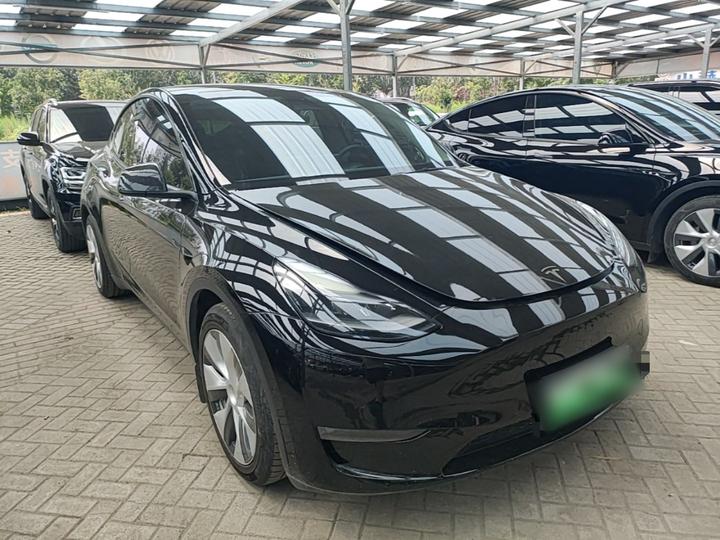 Model Y 2021 Standard Range RWD photo 3