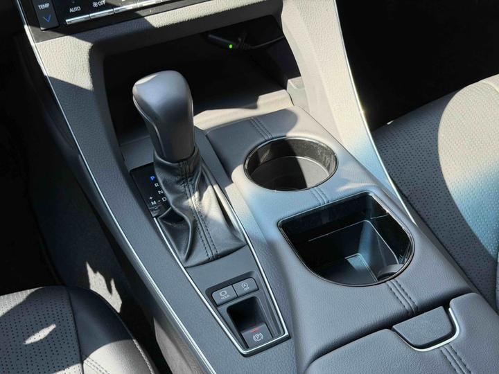 Avalon 2019 2.0L Luxury China VI photo 5