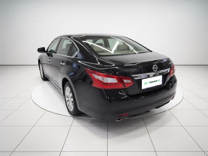 Teana 2016 Facelift 2.0L XL Comfort photo 4