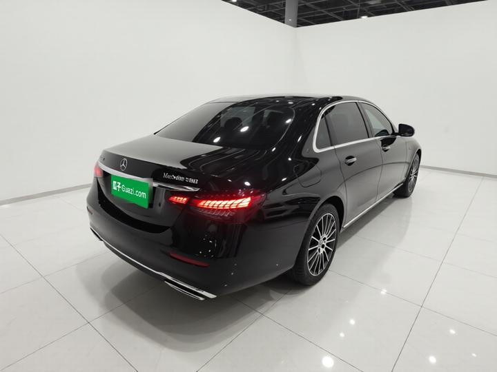 E-Class 2023 Facelift E 260 L photo 4