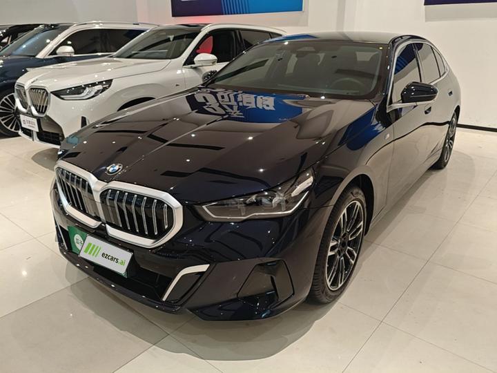 5 Series 2024 530Li Leading M Sport Package