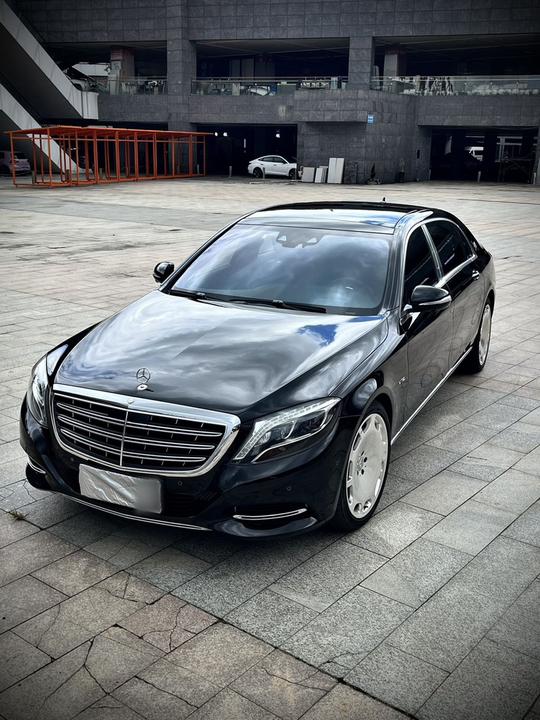 Maybach S-Class 2016 S 400 4MATIC photo 4