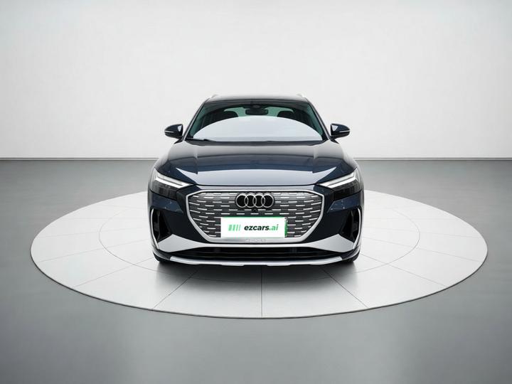 Q4 e-tron 2023 50 e-tron quattro photo 2