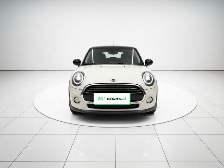 2018 1.5T COOPER Classic photo 2
