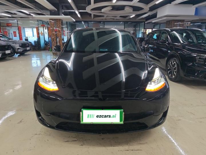 Model Y 2022 Facelift RWD photo 2