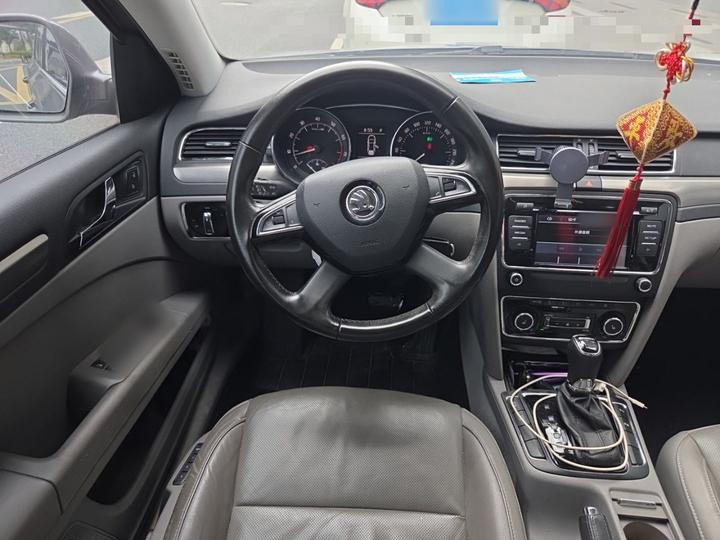 Superb 2013 1.8TSI AT photo 3